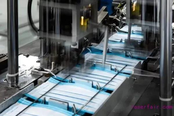 急國(guó)家之所急，激光企業(yè)跨界生產(chǎn)口罩機(jī)一舉多得