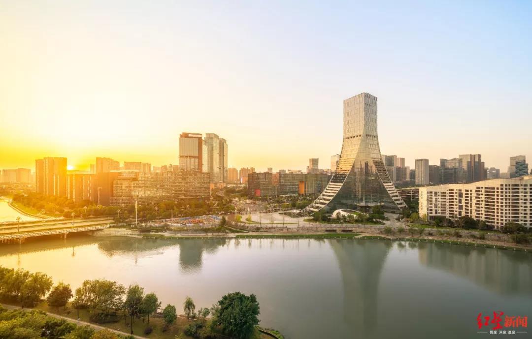 “新基建”風(fēng)口下，成都如何乘風(fēng)破浪？